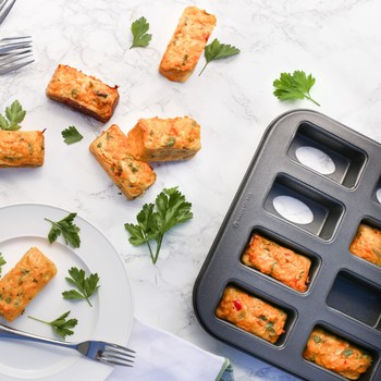 MASTERCLASS NON STICK MINI LOAF TIN