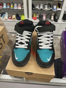Nike SB Dunk Mid Griffey • Pre-Owned [9149] - view 3