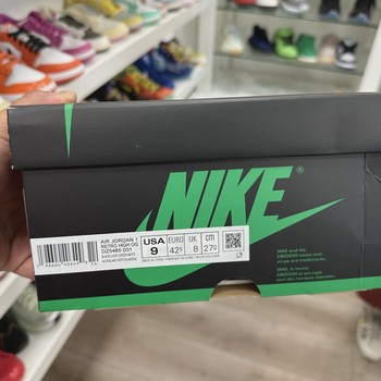 Air Jordan 1 Retro High Original Lucky Green • Pre-Owned [6348] - view 3