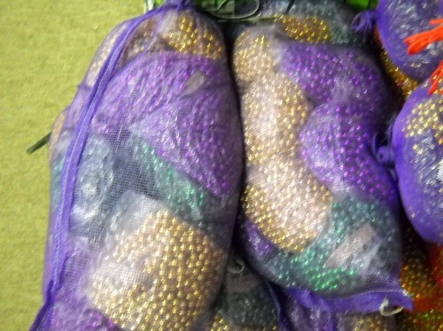 TB1172 - Purple Sack Beads Mix