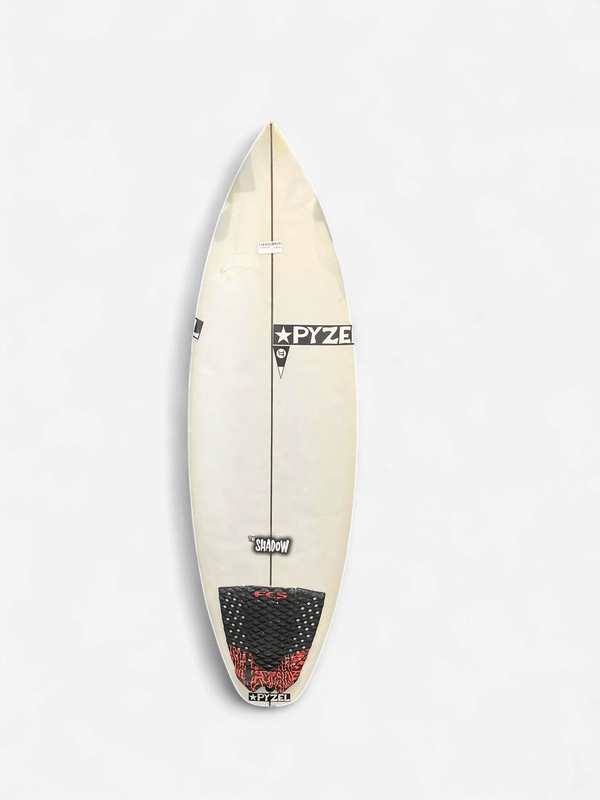 4'10 White Pyzel