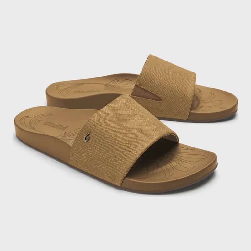 OluKai Women's Kipe'a Pono Slide in Saharacrosshatch, alternate view 1
