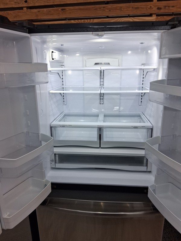 3 Door Bottom Freeze Refrigerator | Mn: GNE26GSDESS