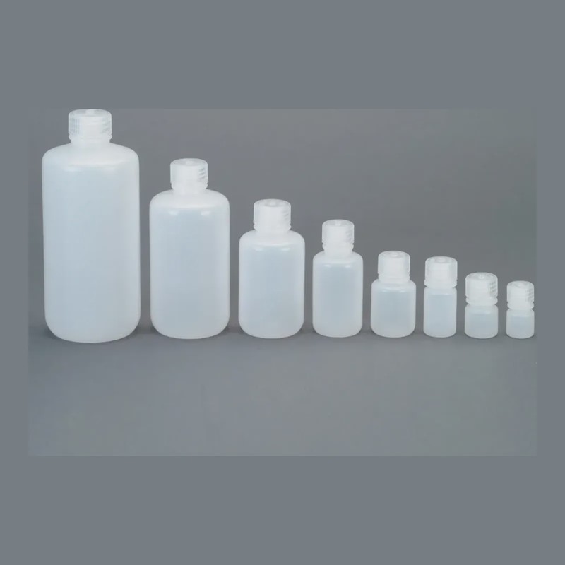 Nalgene Narrow Mouth 8 oz Round, front view