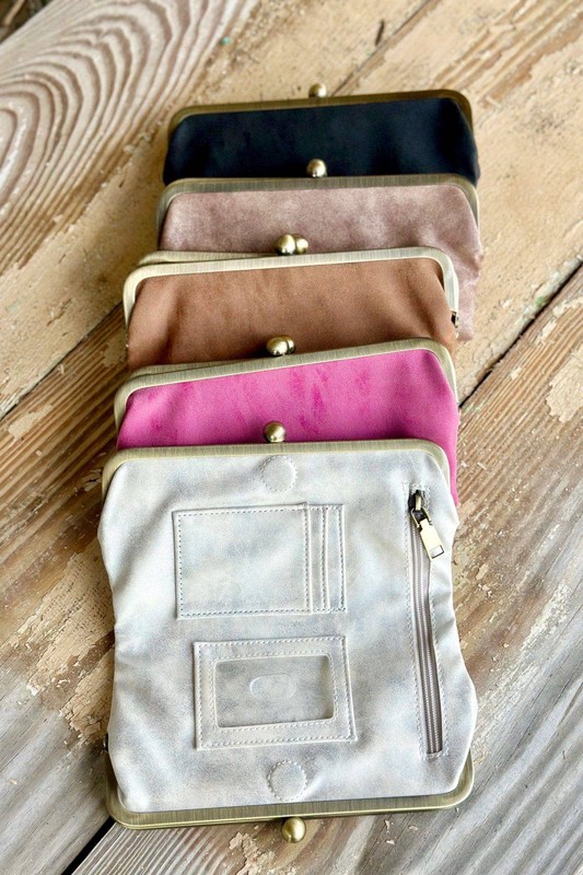 Handbags/purses