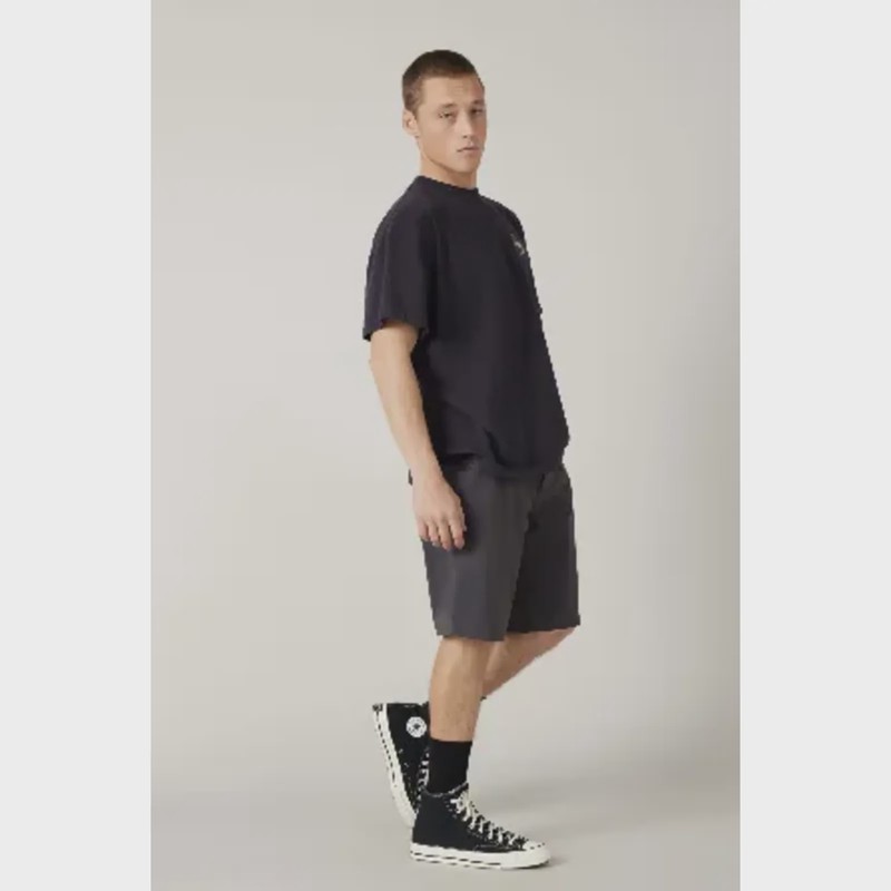 686 Men's Everywhere Hybrid Short Relaxed Fit