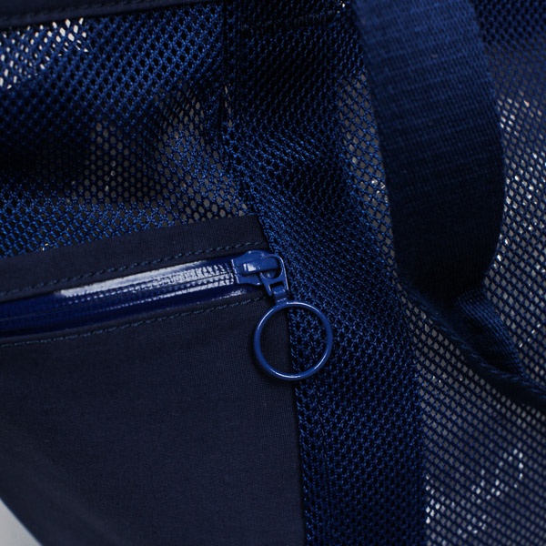 Ultraolive Mesh Tote Blue