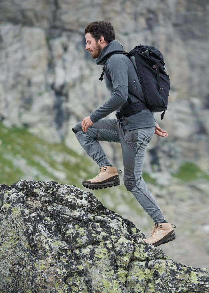 on running cloudrock waterproof