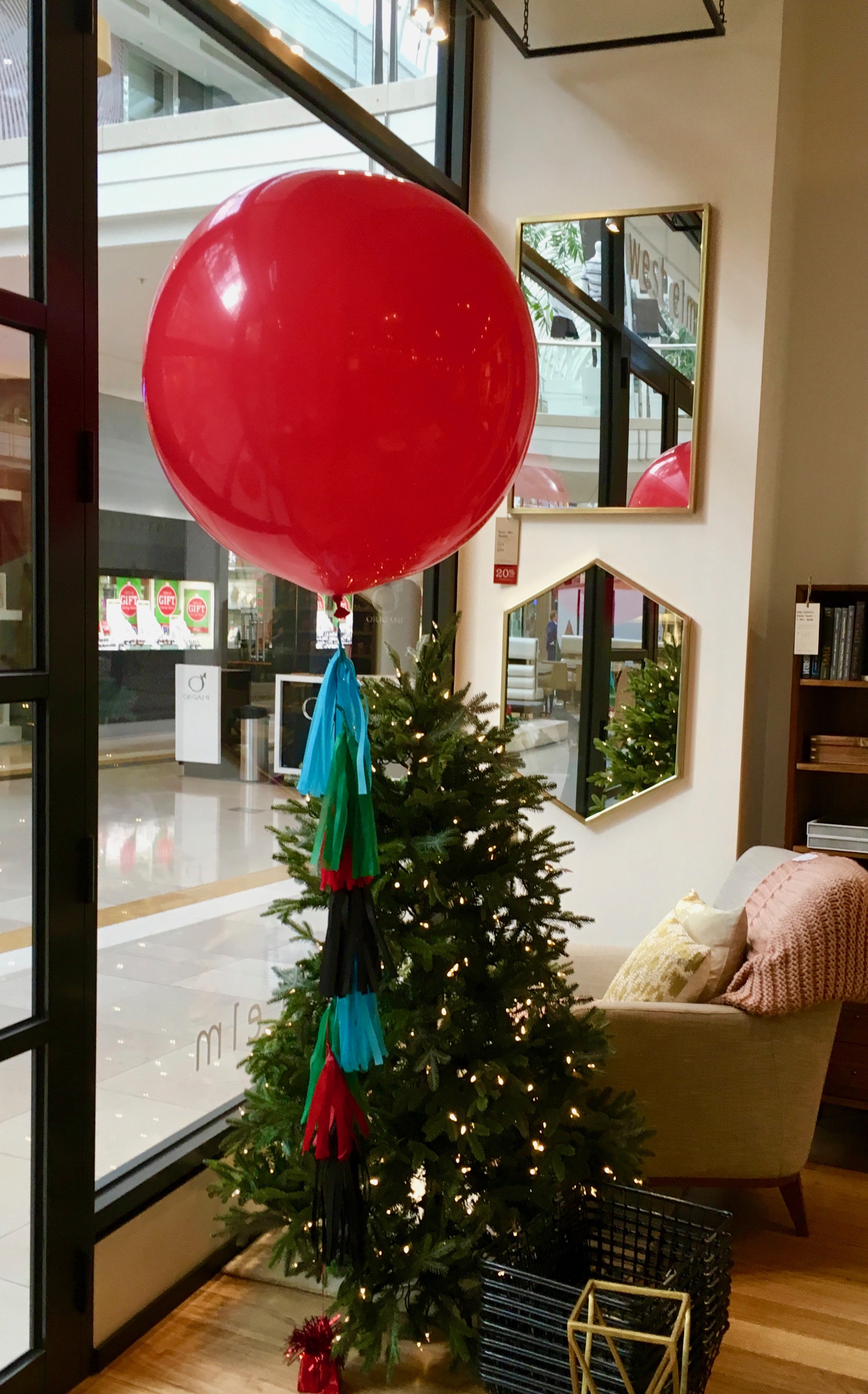 3ft Jumbo Round Balloon with tassels Helium each Partycles