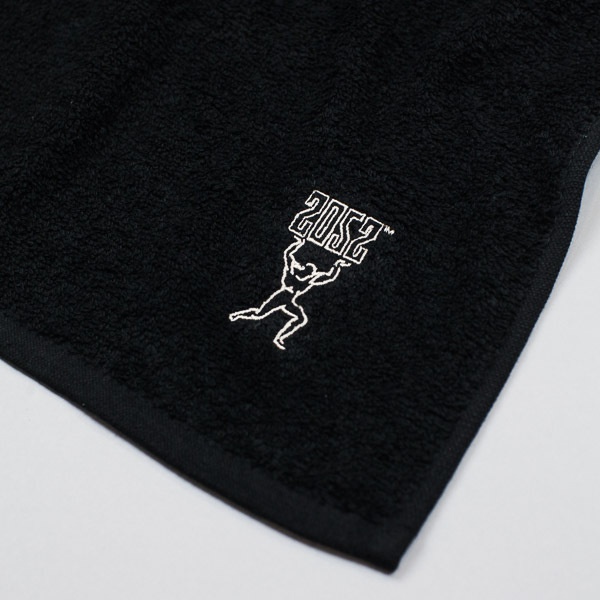 20.52 Strong Man Sweat Towel Black