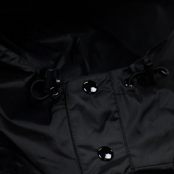 Magenta Retractable Pullover Jacket Black