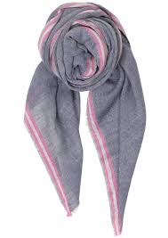 Beck Sondergaard Eamon Scarf