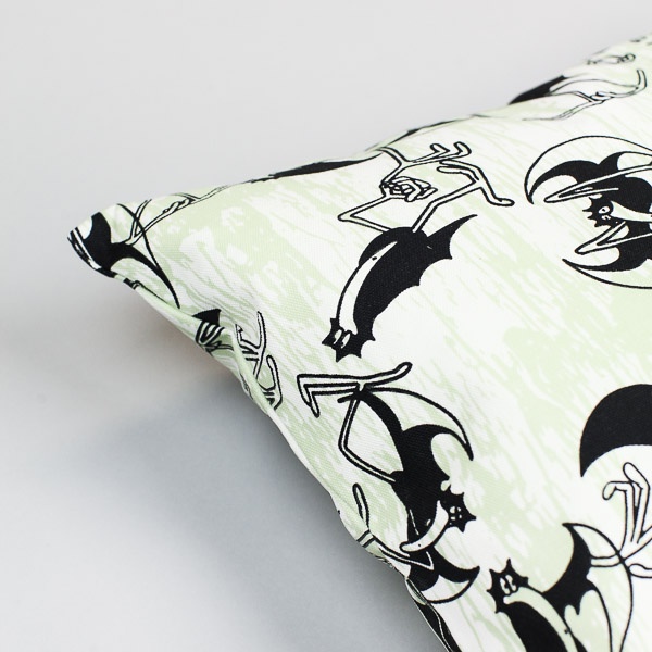 Gasius x Fabrick® Pterodactylus Cushion