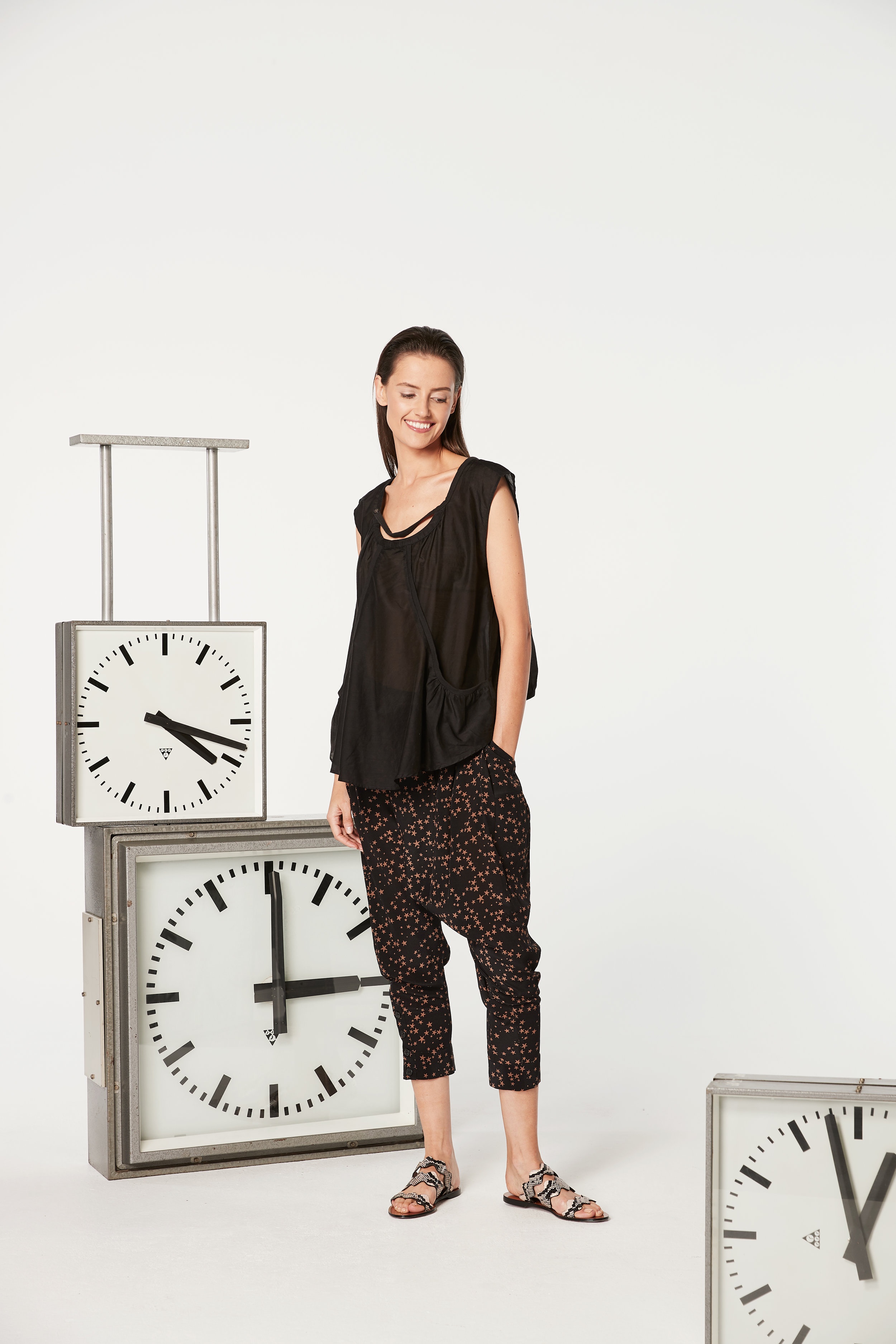 Maud dainty 4:18PM Top